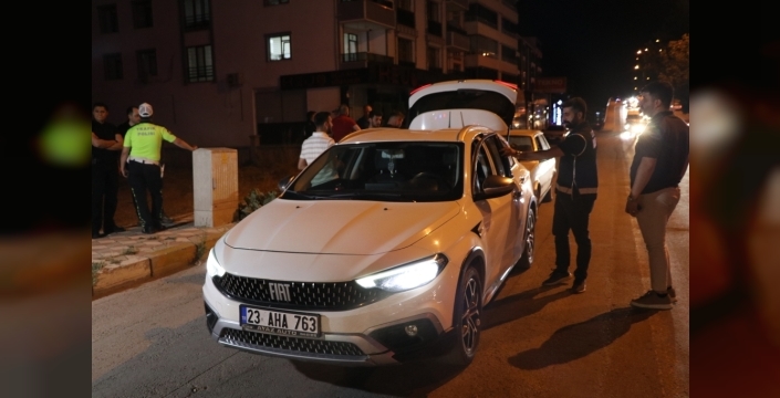 Elazığ'da sokaklar mercek altında: Asayiş ve trafik denetimleri sıkılaştı, cezalar kesildi