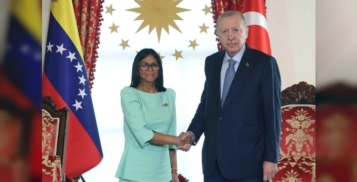 Erdoğan'dan Venezuela heyetiyle kritik İstanbul zi