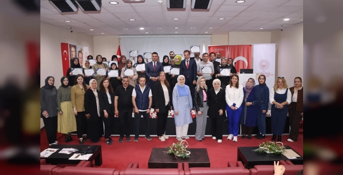 Erzurum'da 'Benim Köklü Ailem' projesi kapsamında 