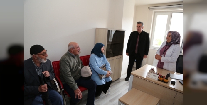 Erzurum'da yaşlılara yönelik sağlık hizmetleri SHM'de tanıtıldı