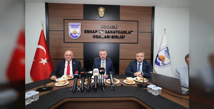 Esnafın sesi duyuldu: Başkan Büyükakın'dan Kocaeli'ye yeni projeler müjdesi