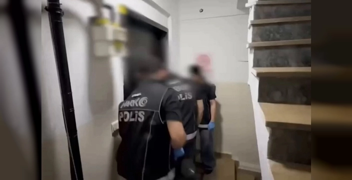 İstanbul'da büyük uyuşturucu operasyonu: 187 kilogram metamfetamin ele geçirildi