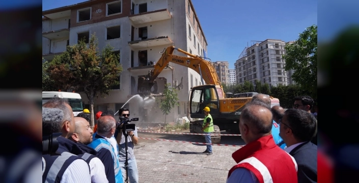 İstanbul'da ürküten deprem gerçeği: Beylikdüzü'nde