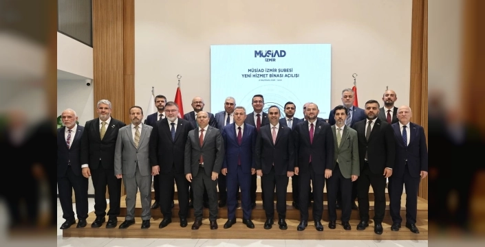İzmir'de iş dünyası buluşması: Yatırım ve teknoloji odaklı hedefler masaya yatırıldı