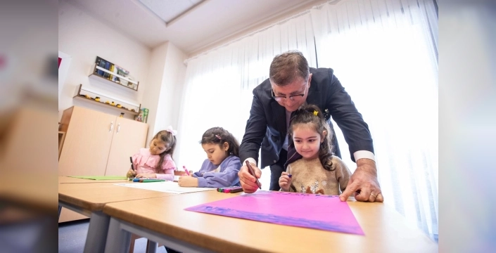 İzmir'de minik zihinler için yeni dönem kapıları aralandı: Kayıtlar başladı!