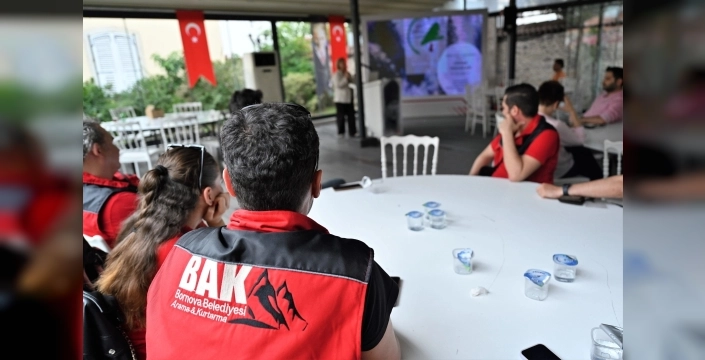 İzmir'de orman yangınları için çözüm yolları masaya yatırıld