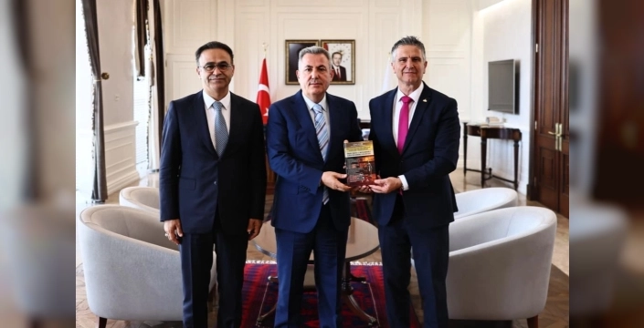 İzmir Valisi Elban'dan, disiplin hukuku alanında önemli bir 