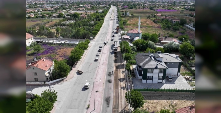 Karatay'da asfalt sezonu başladı: Ulaşım altyapısı güçlendir
