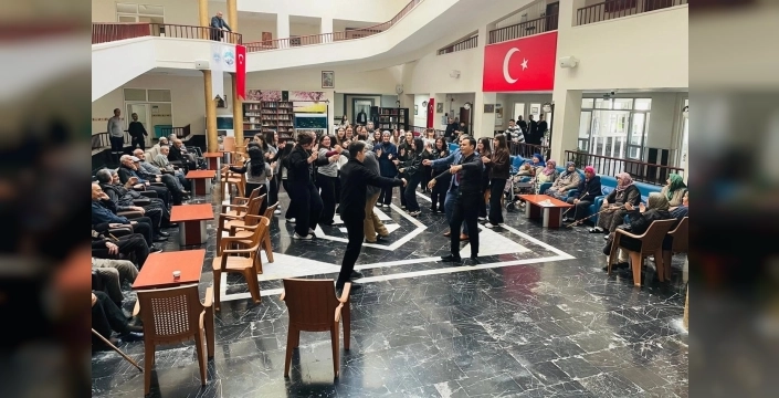 Kayseri'de ulu çınarlara anlam dolu bayram ziyareti