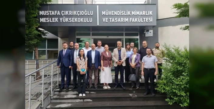 Kayseri Kent Konseyi, KAYÜ'ye teknoloji odaklı ziyaret gerçekleştirdi