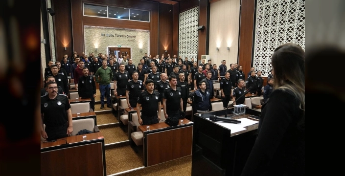 Keçiören zabıtasından kapsamlı eğitim: Görevler, ruhsatlar ve tebligat hukuku masaya yatırıldı