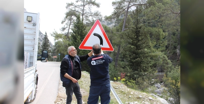 Kemer yayla yolları yenileniyor: Güvenli ve konforlu ulaşım için kapsamlı çalışma