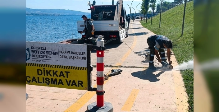 Kocaeli Büyükşehir, Değirmendere'de bakım onarım çalışmalarını sürdürüyor