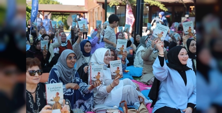 Kocaeli’de Okuyan Şehir Kulübü, kitap dostlarını b
