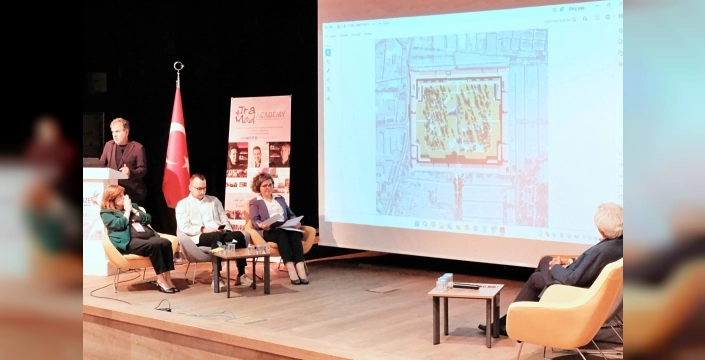 Kocaeli'de uluslararası mimarlık ve tasarım konferansı büyük ilgi gördü