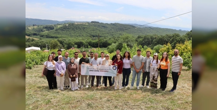 Kocaeli Üniversitesi öğrencileri İpekböceği Kozaev