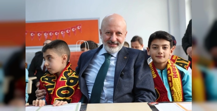 Kocasinan Belediyesi'nden LGS'ye moral desteği