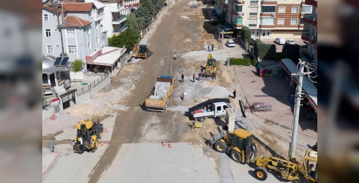 Konya'da ulaşım altyapı çalışmaları hız kesmeden sürüyor