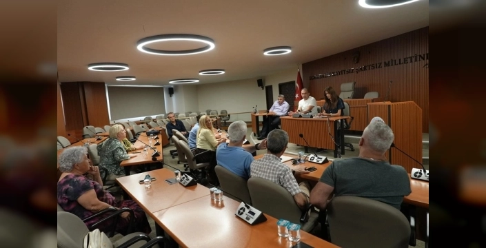 Maltepe'de muhtarlar, belediye ile bir araya geler