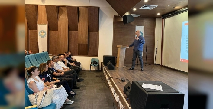 Manisa hallerinde denetim ve mevzuat eğitimi: Zabı