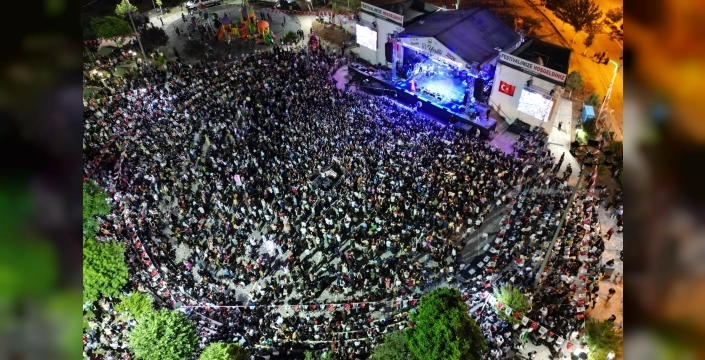 Mardin'de kiraz festivali coşkusu zirve yaptı: 65 bin kişi Funda Arar'la unutulmaz bir gece yaşadı!