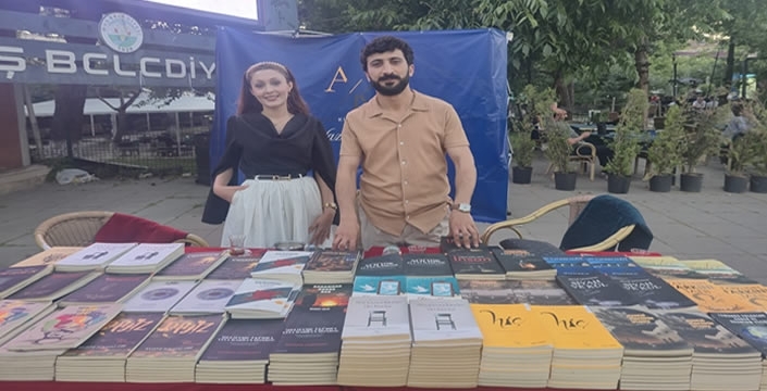 Muş’ta Kitap ve Kültür Buluşması: Arazkitap Standına Yoğun İlgi
