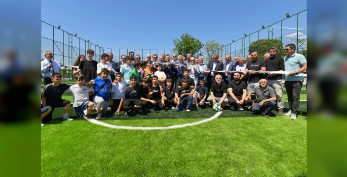 Osmangazi'den gençlere müjde: Çukurca'ya modern spor kompleksi açıldı