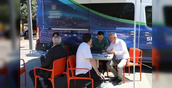 Perşembe’de belediye ekipleri vatandaşın derdine d
