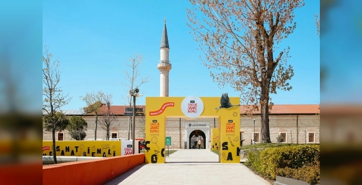 Rami Çocuk ve Sanat Bienali, 450 bin ziyaretçiyle 31 Temmuz'a kadar uzatıldı