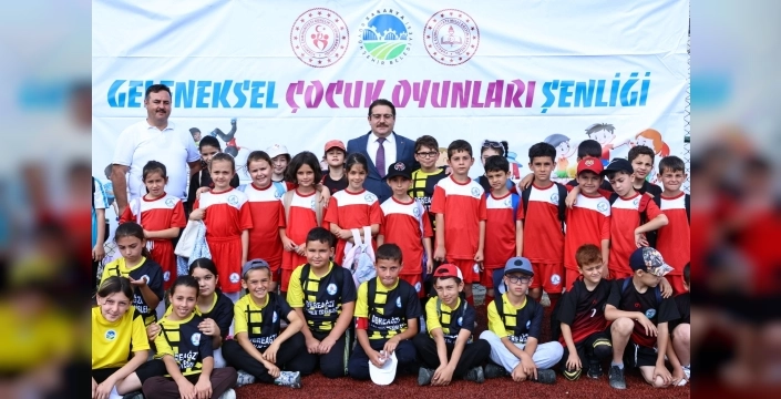 Sakarya'da unutulmaz gün: Çocuklar geleneksel oyunlarla coştu