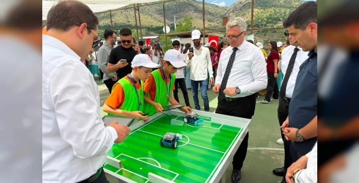 Sason'da ilk kez robotik şöleni: Genç beyinler gel