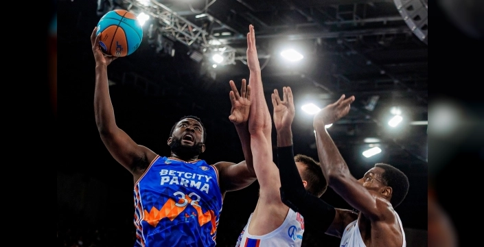 TOFAŞ, dev pivot Terrell Carter'ı transfer etti