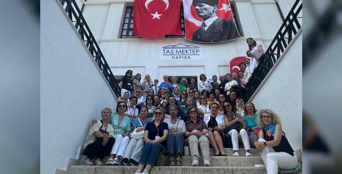 TYSD 23. Bölge Toplantısı Bursa'da coşkuyla sürüyo