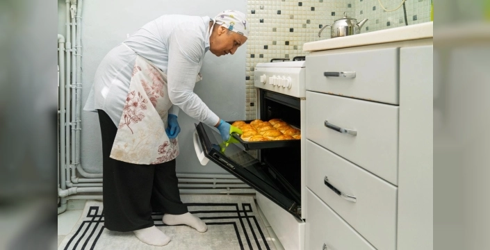 56 yaşında 'Bir Lokma Lezzet' ile hayata tutundu