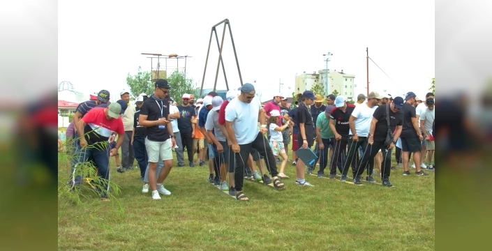 Aileler doğayla kucaklaşıyor: Afyonkarahisar'da unutulmaz kamp deneyimi başlıyor