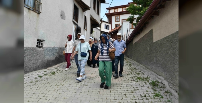 Ankara’da ücretsiz kent gezileri ile tarihi ve kültürel miras keşfediliyor