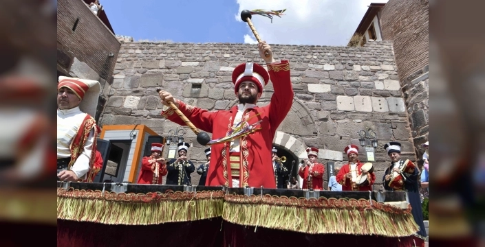 Ankara Kalesi'nde mehter coşkusu, yaz boyunca sürecek