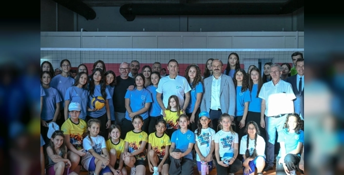 Balıkesir'de sporcu gelişim ve kamp merkezleri hizmete açıldı