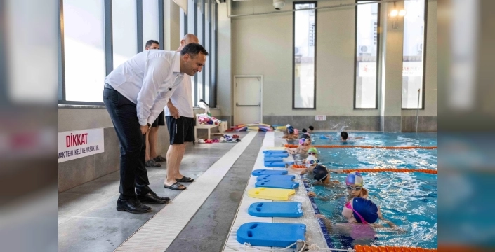 Bornova'da spor coşkusu: Her yaşa hitap eden yaz kursları yoğun ilgi görüyor