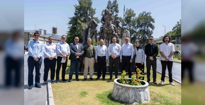 Bornova'dan Filistin'e kardeşlik köprüsü kuruldu