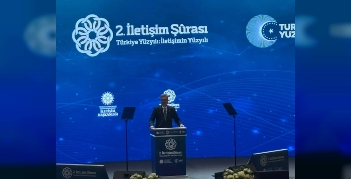 Burhanettin Duran: Dijital çağda kalitenin önemi vurgulanmalı