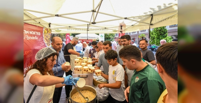 Bursa Osmangazi'de aşure geleneği coşkuyla kutlandı