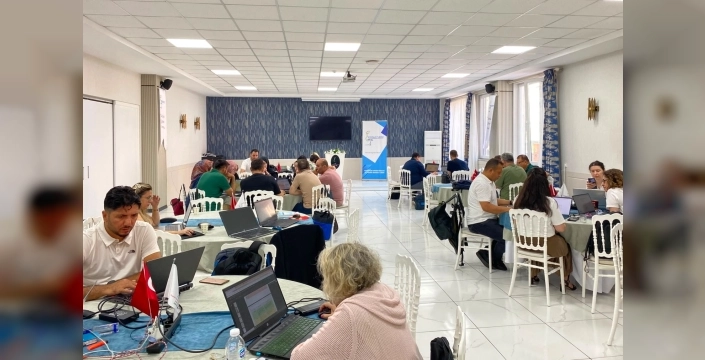 Eğitimde yeni dönem: Sakarya'da 'Türkiye Yüzyılı Maarif Modeli' soruları şekilleniyor