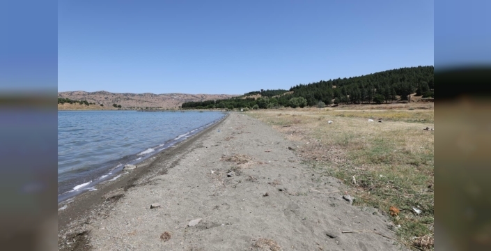 Elazığ valisi'nden kaçak yapılara sert darbe: Milletin alanları geri alındı