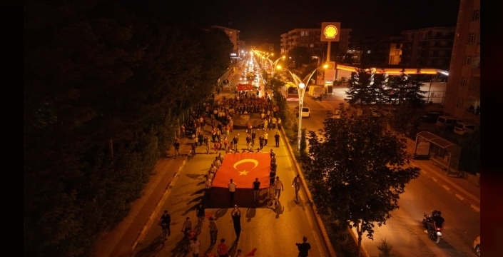 Erciş, 15 Temmuz'u unutmadı: Demokrasi ve Milli Birlik ruhu yüreklerde yaşatıldı