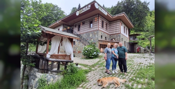 Ercüment Ertürk, Artvin'in doğasını dünyaya tanıtıyor