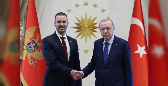 Erdoğan, Karadağ Başbakanı Spajiç ile ilişkileri güçlendirme konusunda görüştü