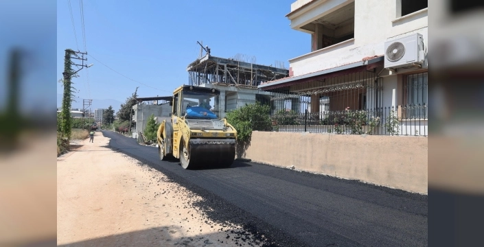 Hatay Büyükşehir Belediyesi, yol modernizasyonuna hız verdi