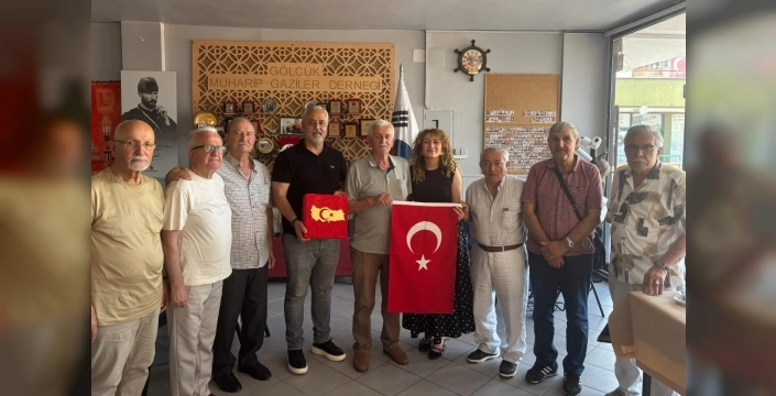 İzmit Belediyesi'nden gazilere anlamlı ziyaret