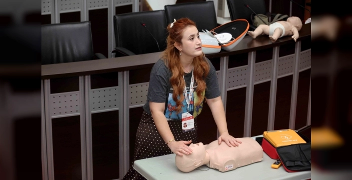 Karatay Belediyesi'nden personele temel ilk yardım eğitimi